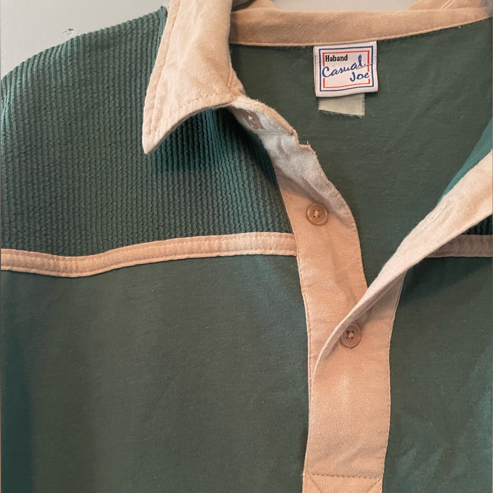 Casual Joe long sleeve polo green and tan! XL